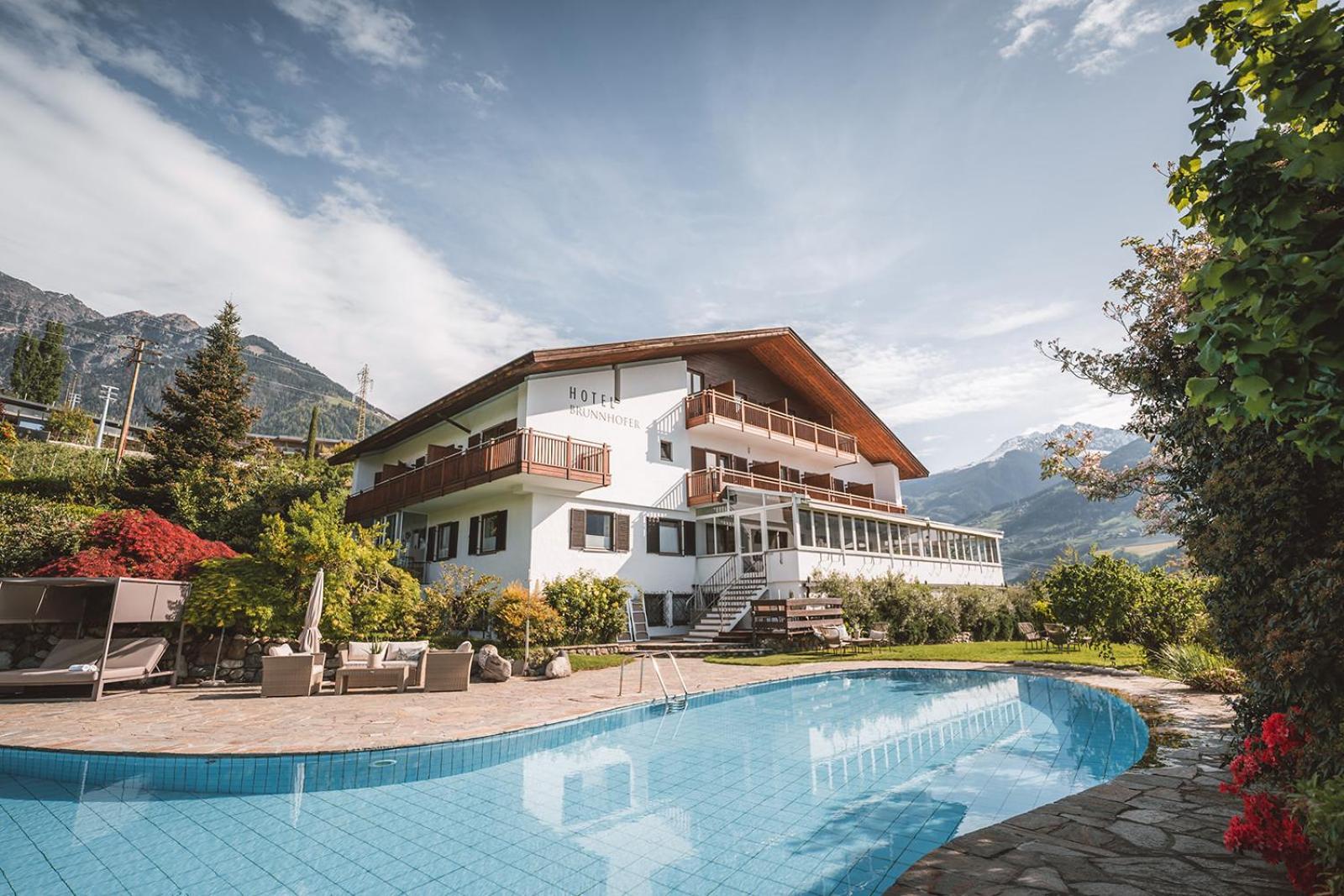 Hotel Brunnhofer Tirolo Exterior foto