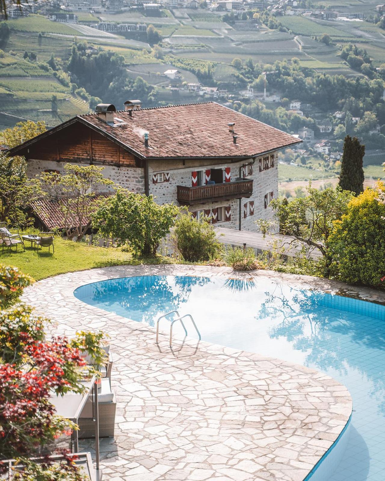 Hotel Brunnhofer Tirolo Exterior foto